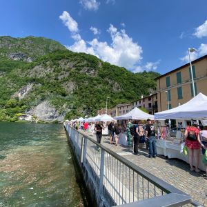 Zomermarkt Porlezza/Sommermarkt Porlezza